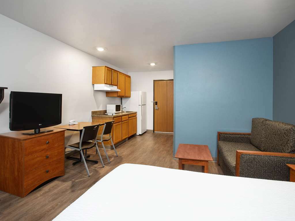 Extended Stay America Select Suites - Pensacola - Northeast Ferry Pass Room photo
