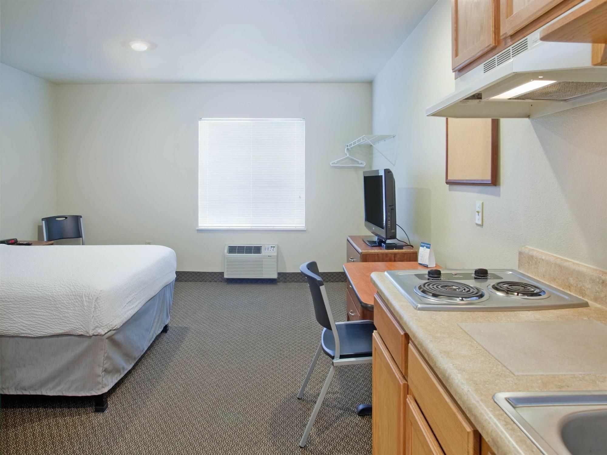 Extended Stay America Select Suites - Pensacola - Northeast Ferry Pass Exterior photo